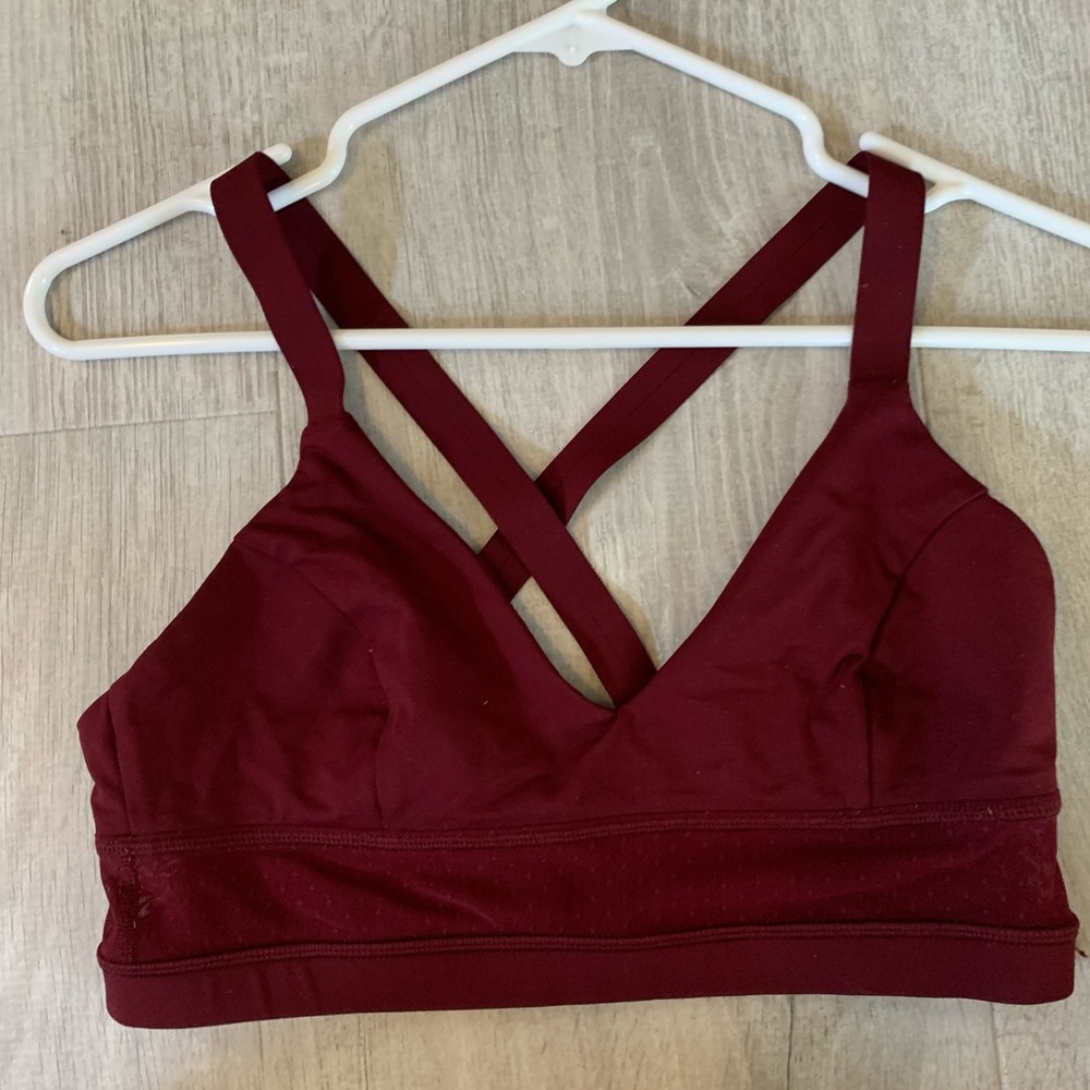 Red Lululemon sports bra size 8